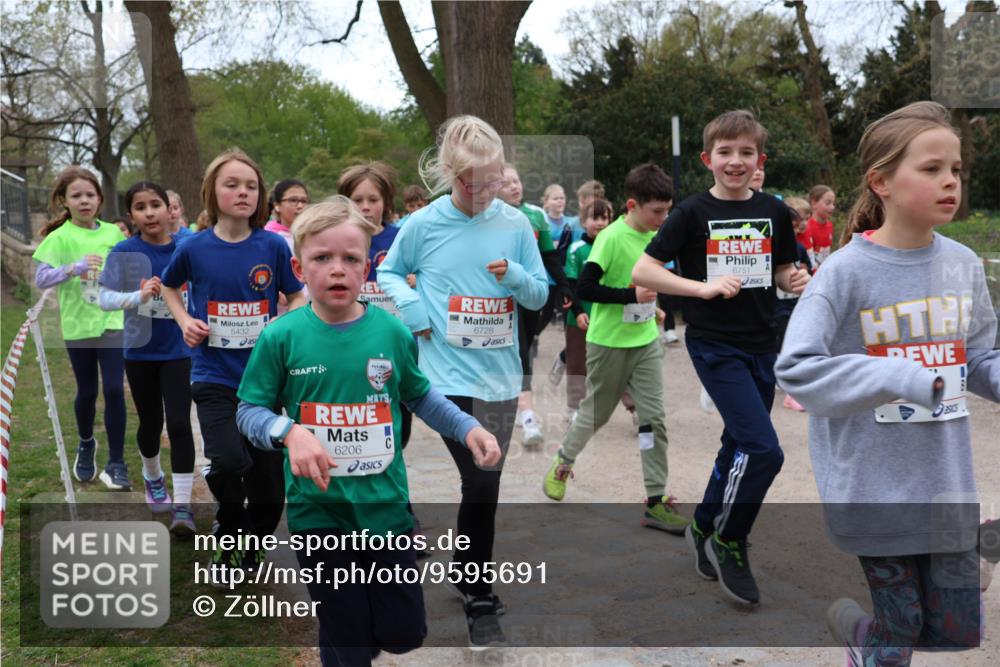 25.04.2026 - Das Zehntel Zöllner http://msf.ph/oto/9595691 25.04.2026 10:43:13 Laufen 5432, 6728, 6206, 6751 meine-sportfotos.de