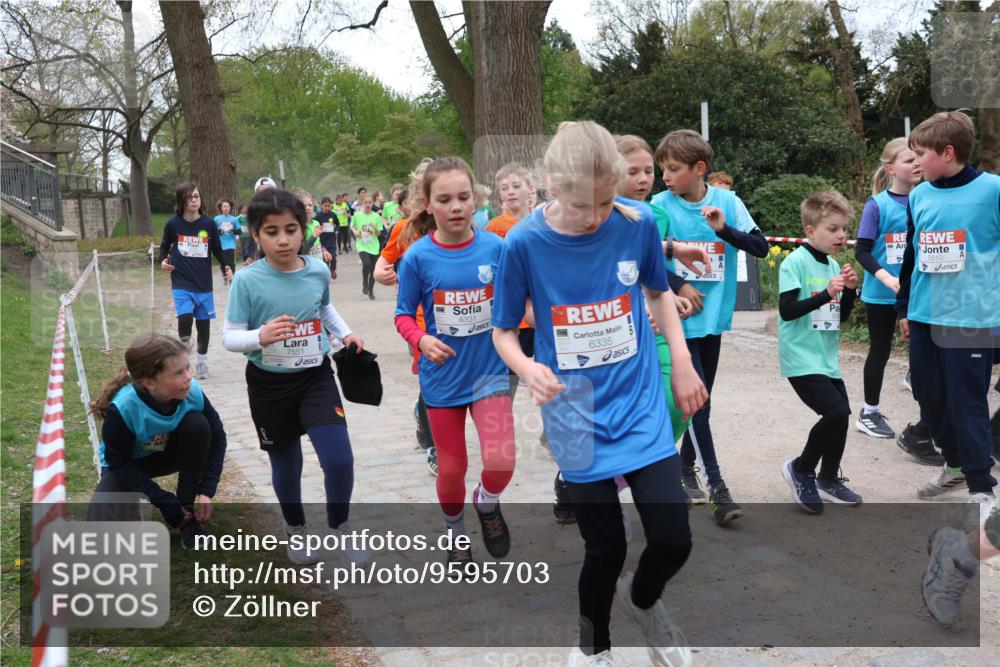 25.04.2026 - Das Zehntel Zöllner http://msf.ph/oto/9595703 25.04.2026 10:43:15 Laufen 7551, 6331, 6335, 5810 meine-sportfotos.de