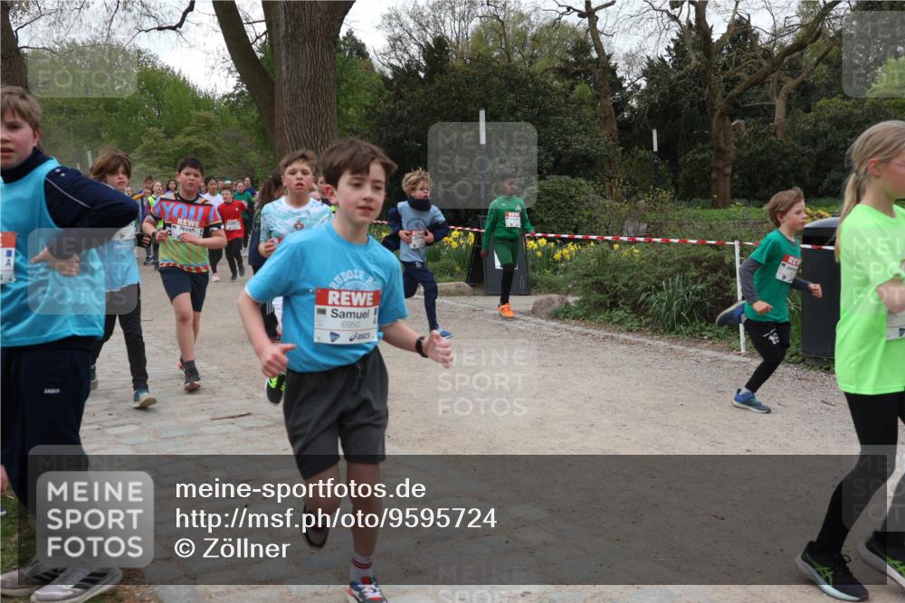 25.04.2026 - Das Zehntel Zöllner http://msf.ph/oto/9595724 25.04.2026 10:43:20 Laufen 6950 meine-sportfotos.de