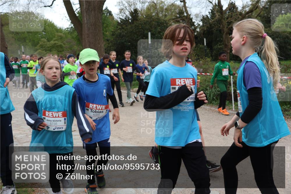 25.04.2026 - Das Zehntel Zöllner http://msf.ph/oto/9595733 25.04.2026 10:43:22 Laufen 5735, 6320 meine-sportfotos.de