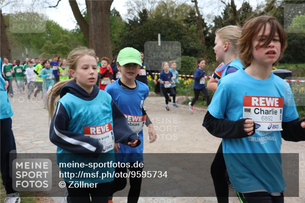 25.04.2026 - Das Zehntel Zöllner http://msf.ph/oto/9595734 25.04.2026 10:43:22 Laufen 235, 20, 6892 meine-sportfotos.de