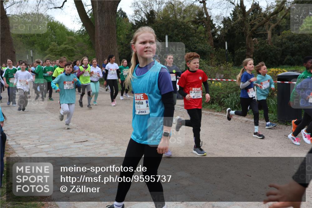 25.04.2026 - Das Zehntel Zöllner http://msf.ph/oto/9595737 25.04.2026 10:43:23 Laufen 5816 meine-sportfotos.de