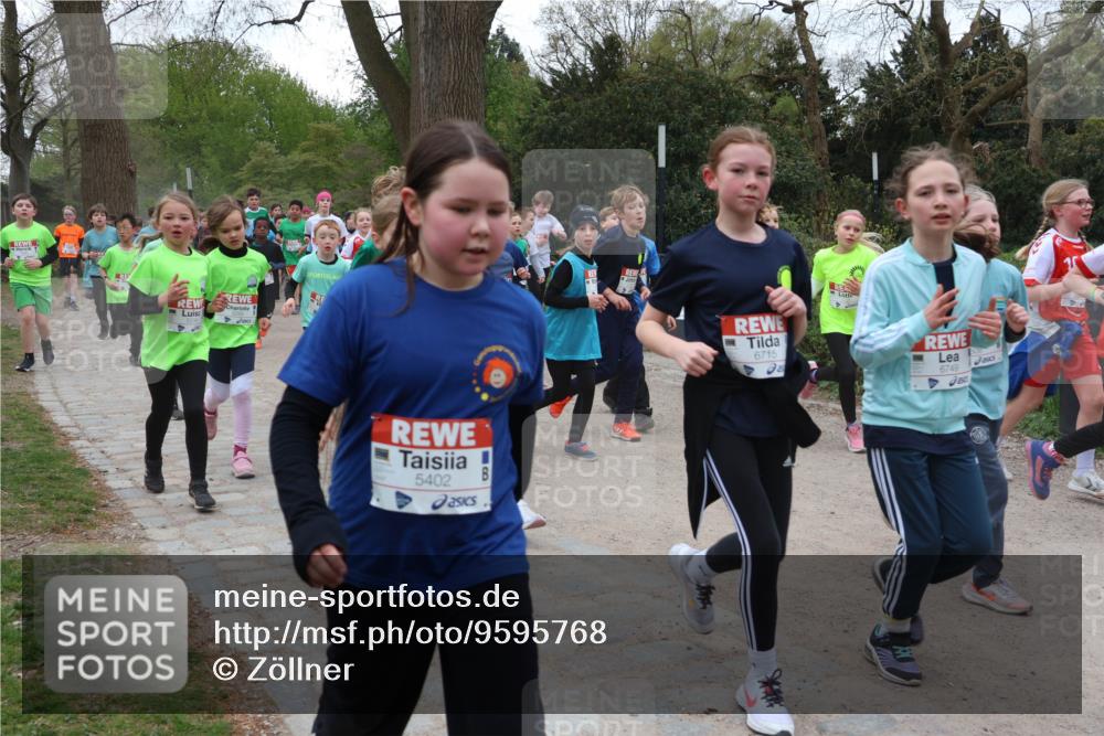 25.04.2026 - Das Zehntel Zöllner http://msf.ph/oto/9595768 25.04.2026 10:43:30 Laufen 5402, 6715, 6749, 6250 meine-sportfotos.de
