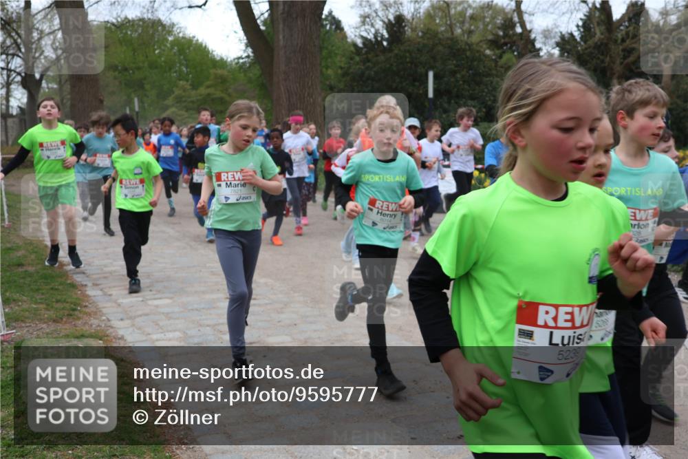 25.04.2026 - Das Zehntel Zöllner http://msf.ph/oto/9595777 25.04.2026 10:43:31 Laufen 7821, 6014, 228, 5239 meine-sportfotos.de