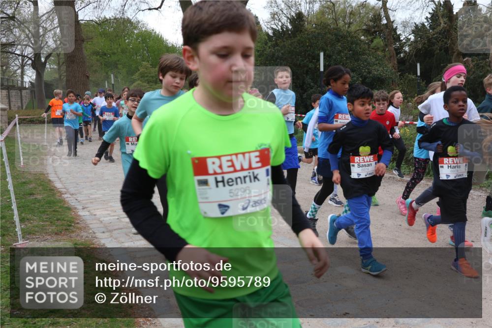 25.04.2026 - Das Zehntel Zöllner http://msf.ph/oto/9595789 25.04.2026 10:43:33 Laufen 5296, 2, 6974, 6978 meine-sportfotos.de