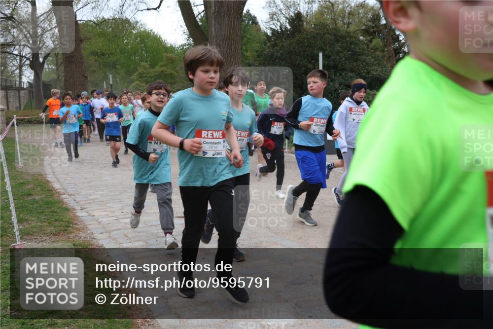25.04.2026 - Das Zehntel Zöllner http://msf.ph/oto/9595791 25.04.2026 10:43:34 Laufen 7616, 536 meine-sportfotos.de
