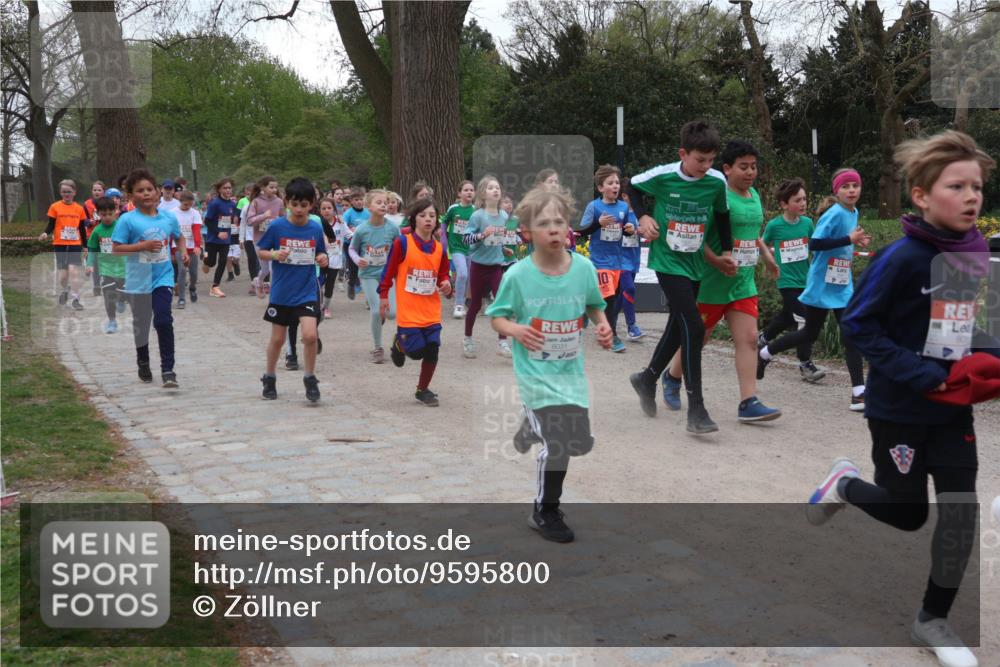 25.04.2026 - Das Zehntel Zöllner http://msf.ph/oto/9595800 25.04.2026 10:43:35 Laufen 0, 6031, 10, 80 meine-sportfotos.de