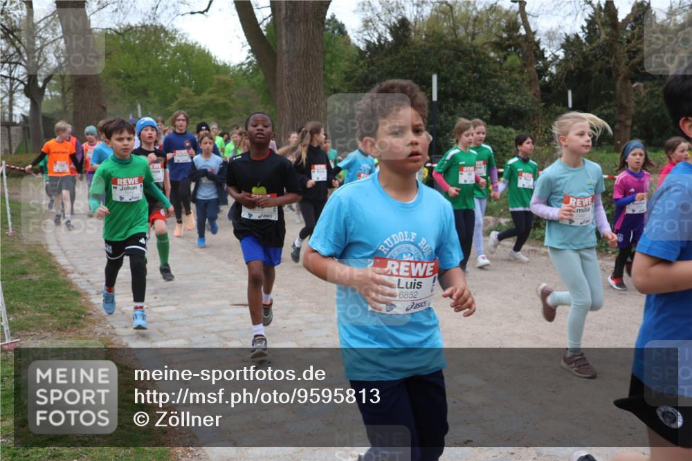 25.04.2026 - Das Zehntel Zöllner http://msf.ph/oto/9595813 25.04.2026 10:43:37 Laufen 6852 meine-sportfotos.de