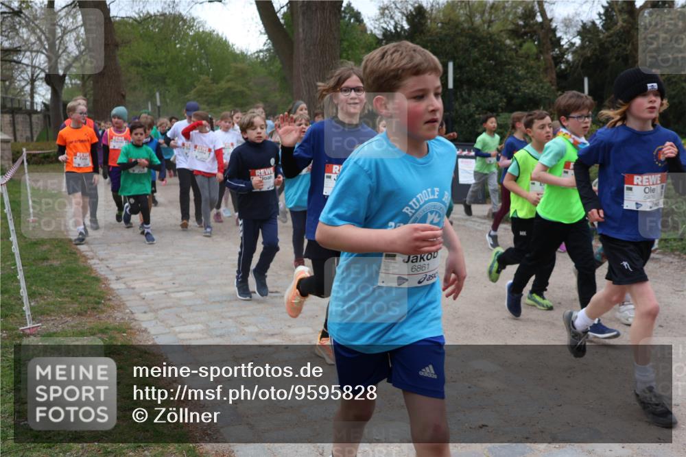 25.04.2026 - Das Zehntel Zöllner http://msf.ph/oto/9595828 25.04.2026 10:43:39 Laufen 6861, 5409 meine-sportfotos.de