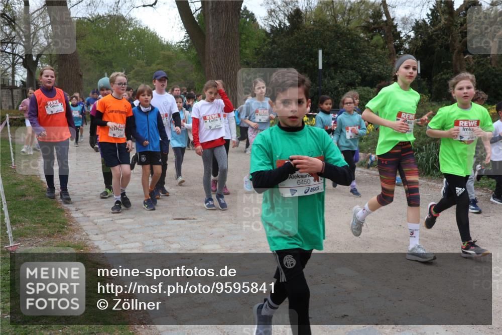25.04.2026 - Das Zehntel Zöllner http://msf.ph/oto/9595841 25.04.2026 10:43:41 Laufen 6450 meine-sportfotos.de