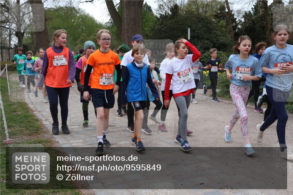 25.04.2026 - Das Zehntel Zöllner http://msf.ph/oto/9595849 25.04.2026 10:43:43 Laufen 25, 5131 meine-sportfotos.de
