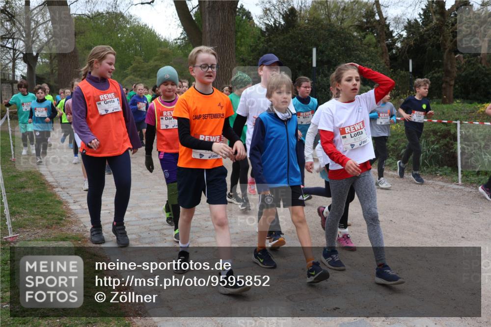 25.04.2026 - Das Zehntel Zöllner http://msf.ph/oto/9595852 25.04.2026 10:43:43 Laufen 7410, 25, 5131 meine-sportfotos.de