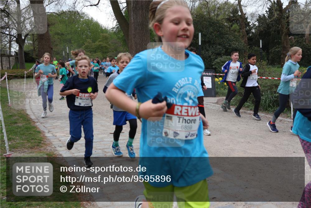 25.04.2026 - Das Zehntel Zöllner http://msf.ph/oto/9595896 25.04.2026 10:43:51 Laufen 6628, 6859 meine-sportfotos.de