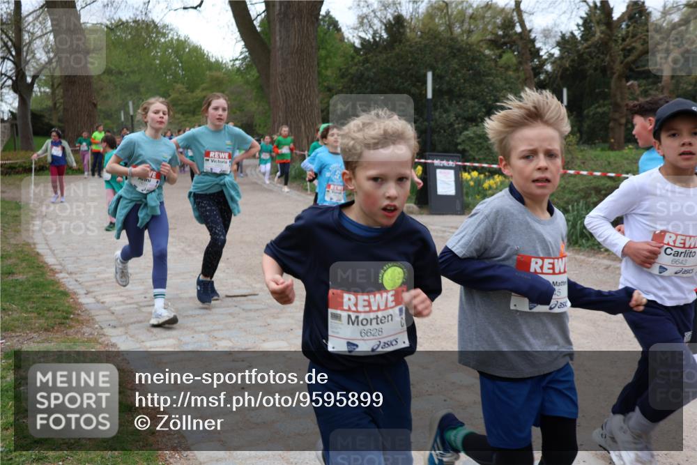 25.04.2026 - Das Zehntel Zöllner http://msf.ph/oto/9595899 25.04.2026 10:43:51 Laufen 7631, 6628, 3203, 45, 6643 meine-sportfotos.de