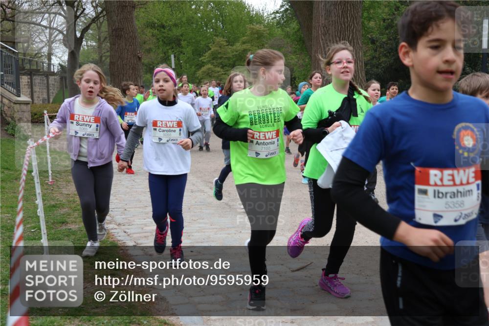 25.04.2026 - Das Zehntel Zöllner http://msf.ph/oto/9595959 25.04.2026 10:44:05 Laufen 5065, 5055, 7155, 5358, 3885 meine-sportfotos.de