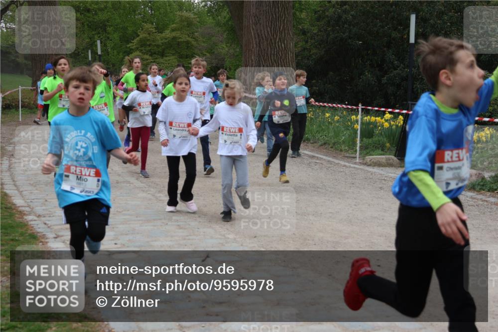 25.04.2026 - Das Zehntel Zöllner http://msf.ph/oto/9595978 25.04.2026 10:44:09 Laufen 6813 meine-sportfotos.de