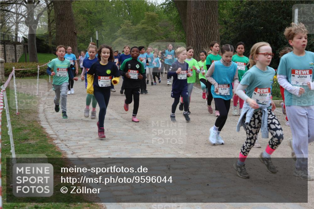 25.04.2026 - Das Zehntel Zöllner http://msf.ph/oto/9596044 25.04.2026 10:44:22 Laufen 7579, 7595 meine-sportfotos.de
