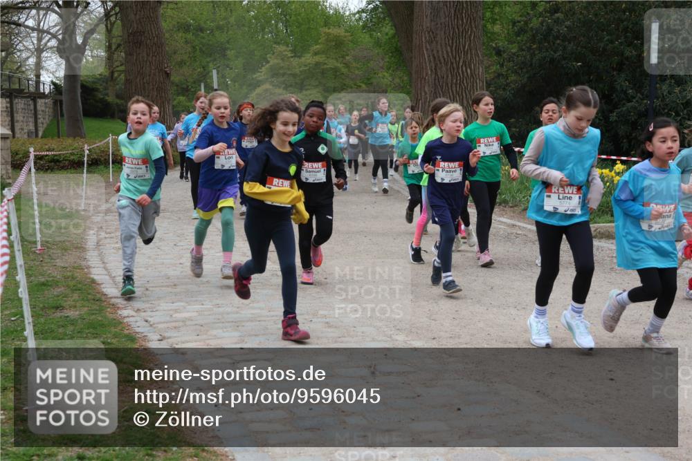 25.04.2026 - Das Zehntel Zöllner http://msf.ph/oto/9596045 25.04.2026 10:44:23 Laufen 5774, 5772 meine-sportfotos.de