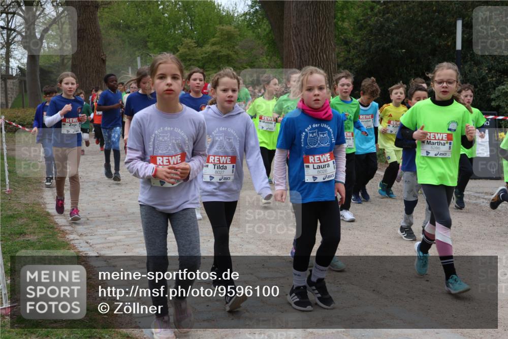 25.04.2026 - Das Zehntel Zöllner http://msf.ph/oto/9596100 25.04.2026 10:44:33 Laufen 8027, 8026, 4, 5286 meine-sportfotos.de