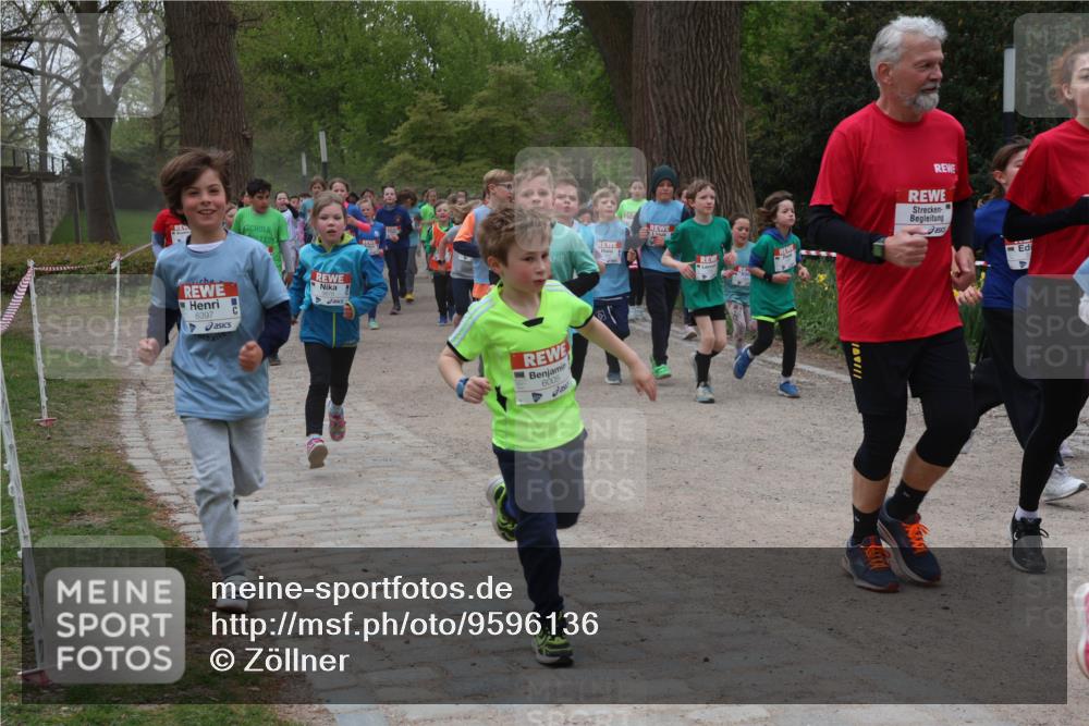 25.04.2026 - Das Zehntel Zöllner http://msf.ph/oto/9596136 25.04.2026 10:44:39 Laufen 6397, 6005 meine-sportfotos.de