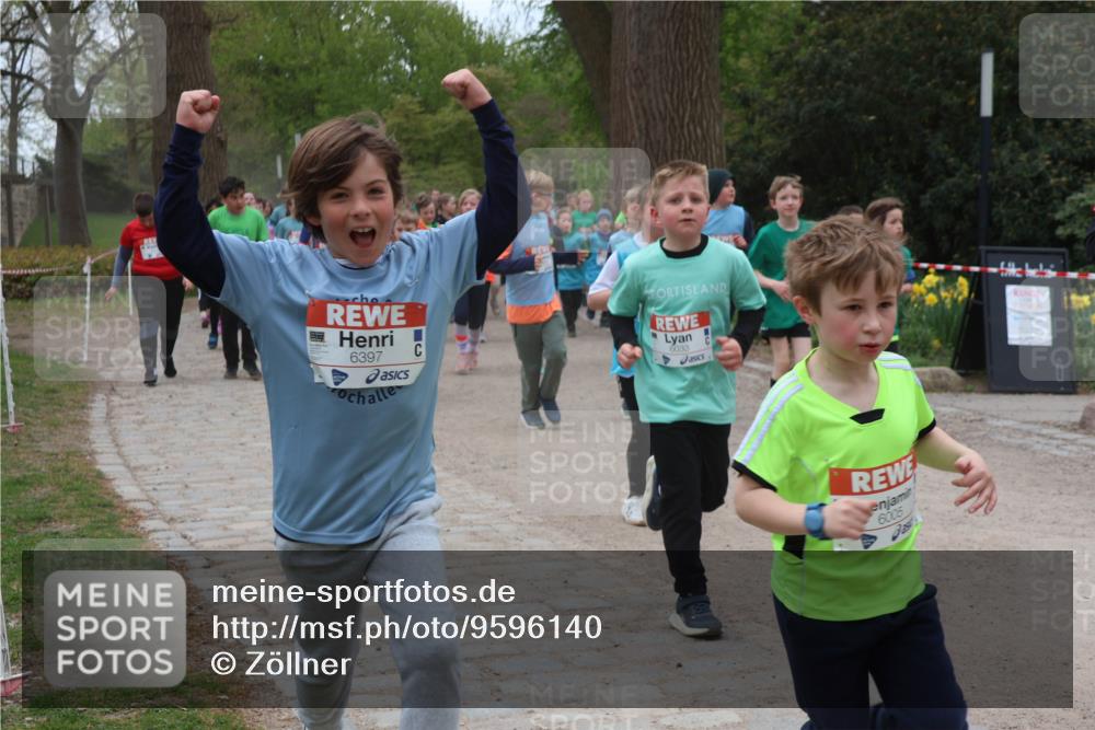 25.04.2026 - Das Zehntel Zöllner http://msf.ph/oto/9596140 25.04.2026 10:44:40 Laufen 6397, 6033, 6005 meine-sportfotos.de