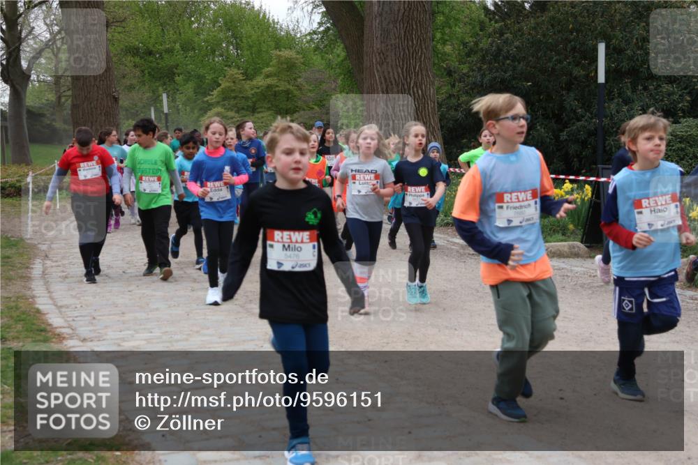 25.04.2026 - Das Zehntel Zöllner http://msf.ph/oto/9596151 25.04.2026 10:44:42 Laufen 5476, 7680 meine-sportfotos.de