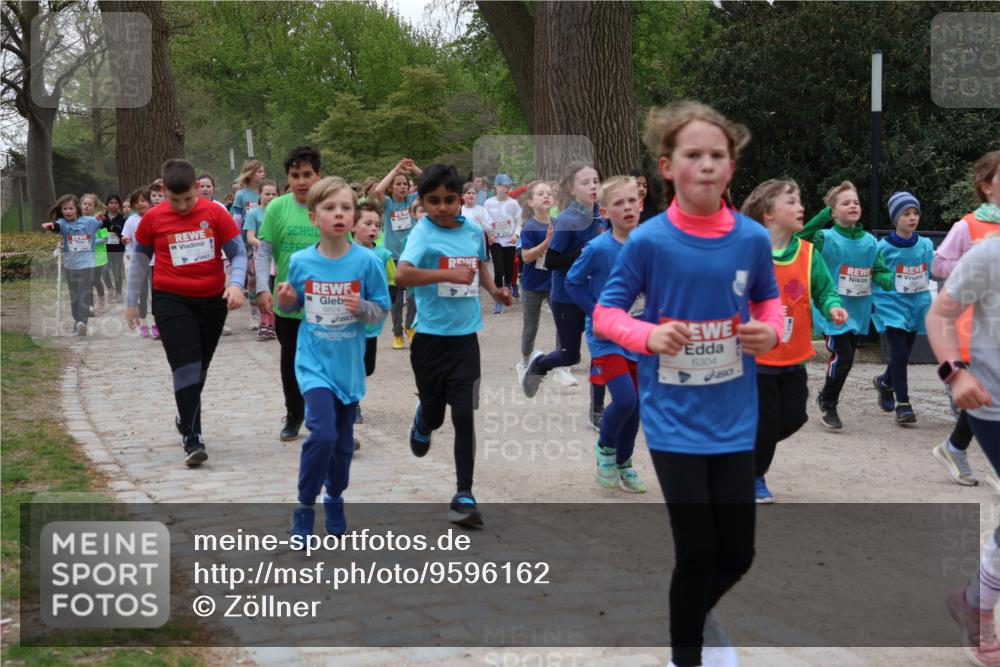 25.04.2026 - Das Zehntel Zöllner http://msf.ph/oto/9596162 25.04.2026 10:44:44 Laufen 6824, 6304 meine-sportfotos.de