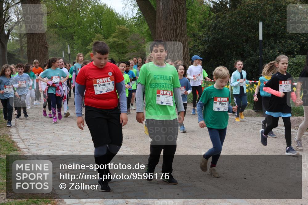 25.04.2026 - Das Zehntel Zöllner http://msf.ph/oto/9596176 25.04.2026 10:44:46 Laufen 6110, 7143, 7844 meine-sportfotos.de
