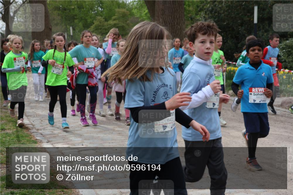 25.04.2026 - Das Zehntel Zöllner http://msf.ph/oto/9596194 25.04.2026 10:44:49 Laufen 6402, 6853 meine-sportfotos.de