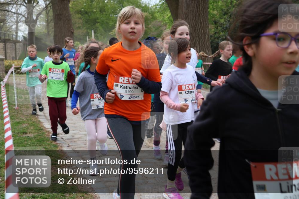 25.04.2026 - Das Zehntel Zöllner http://msf.ph/oto/9596211 25.04.2026 10:44:52 Laufen 7297, 6639, 6199, 5170 meine-sportfotos.de