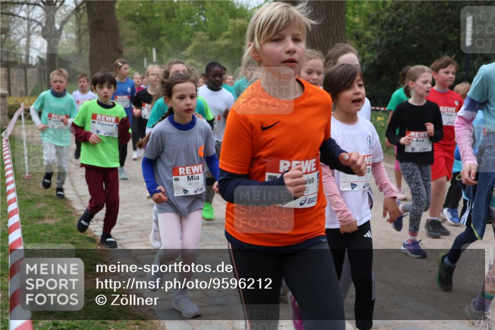 25.04.2026 - Das Zehntel Zöllner http://msf.ph/oto/9596212 25.04.2026 10:44:52 Laufen 7291, 6639, 5170, 0647 meine-sportfotos.de