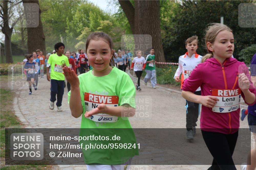 25.04.2026 - Das Zehntel Zöllner http://msf.ph/oto/9596241 25.04.2026 10:44:58 Laufen 6968 meine-sportfotos.de