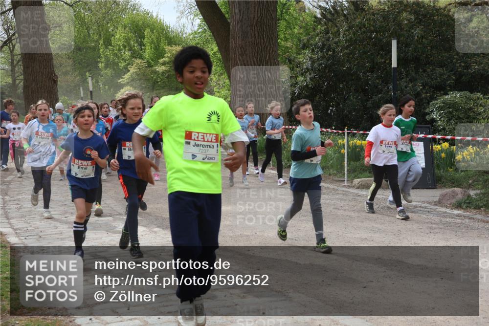 25.04.2026 - Das Zehntel Zöllner http://msf.ph/oto/9596252 25.04.2026 10:45:00 Laufen 5338, 7237 meine-sportfotos.de