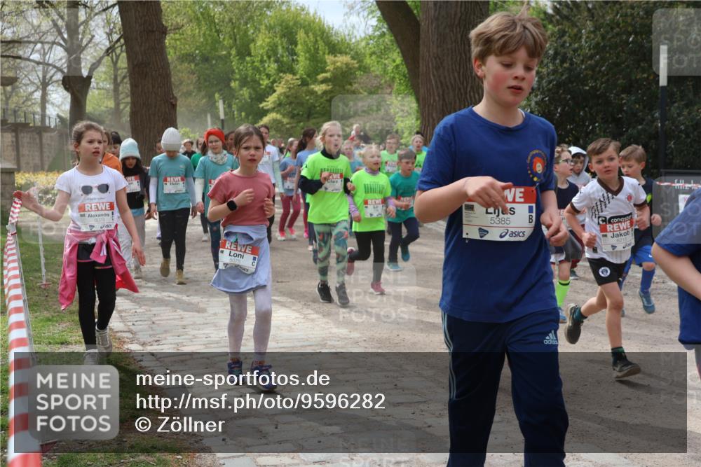 25.04.2026 - Das Zehntel Zöllner http://msf.ph/oto/9596282 25.04.2026 10:45:07 Laufen 5078, 5075, 5385 meine-sportfotos.de