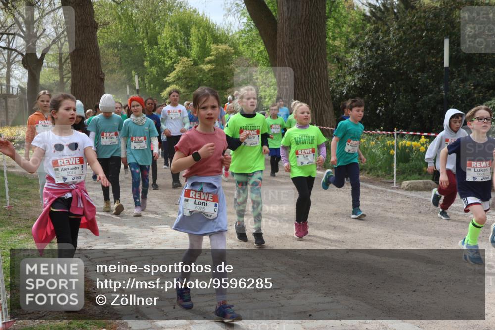 25.04.2026 - Das Zehntel Zöllner http://msf.ph/oto/9596285 25.04.2026 10:45:07 Laufen 5078, 5075, 6600 meine-sportfotos.de