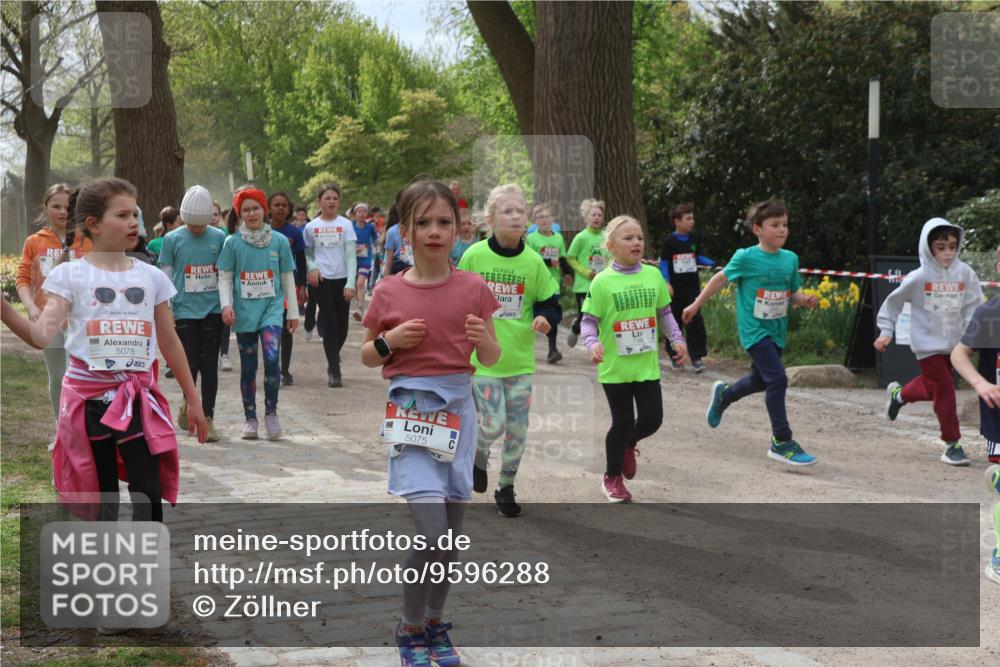 25.04.2026 - Das Zehntel Zöllner http://msf.ph/oto/9596288 25.04.2026 10:45:08 Laufen 5078, 5075, 7080 meine-sportfotos.de