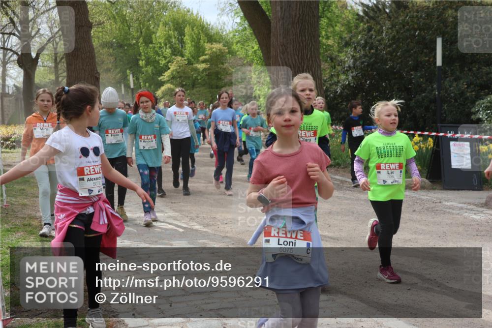 25.04.2026 - Das Zehntel Zöllner http://msf.ph/oto/9596291 25.04.2026 10:45:08 Laufen 5078, 5075, 7080 meine-sportfotos.de