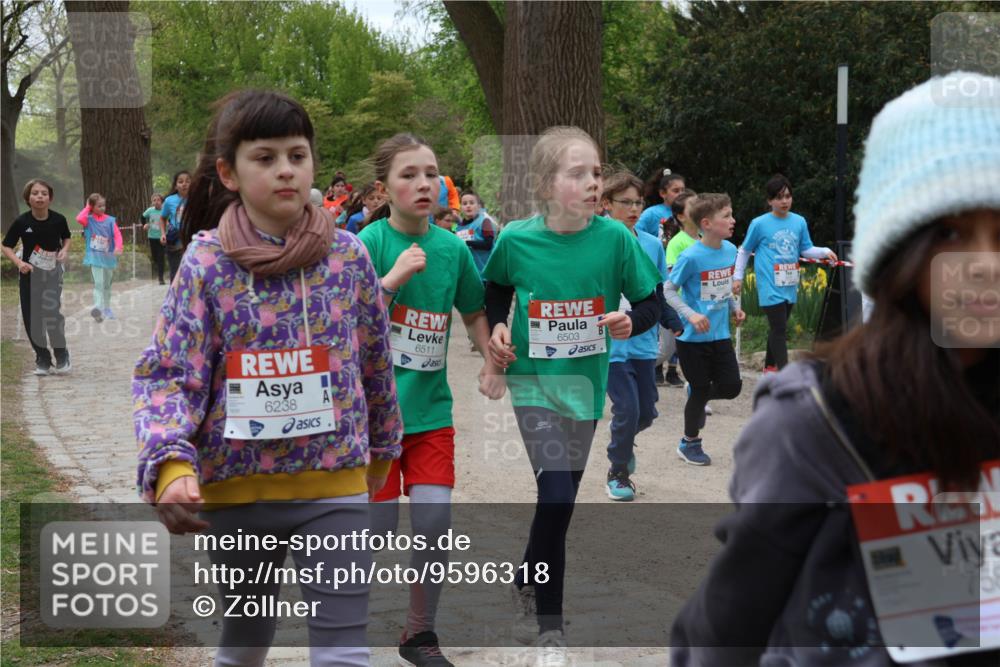 25.04.2026 - Das Zehntel Zöllner http://msf.ph/oto/9596318 25.04.2026 10:45:13 Laufen 6238, 6511, 6503, 758 meine-sportfotos.de