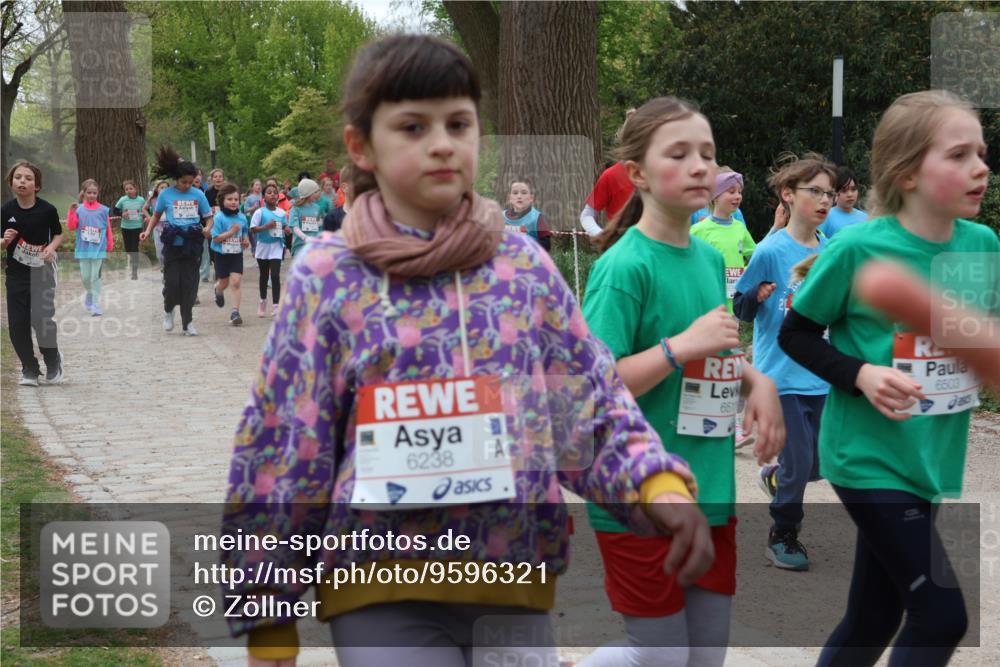 25.04.2026 - Das Zehntel Zöllner http://msf.ph/oto/9596321 25.04.2026 10:45:14 Laufen 6238, 661, 6503 meine-sportfotos.de