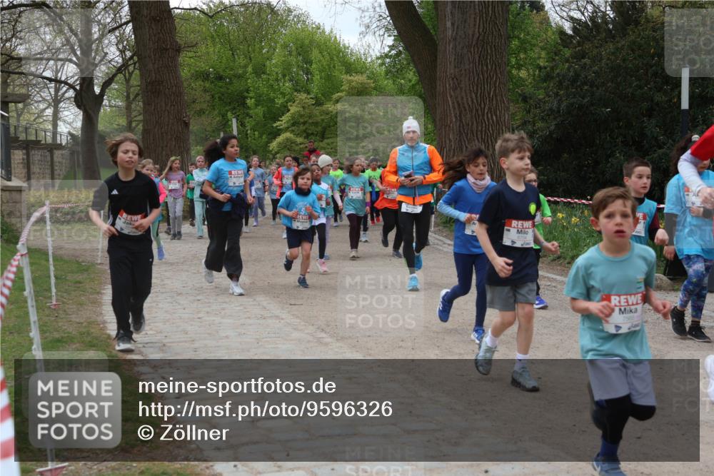 25.04.2026 - Das Zehntel Zöllner http://msf.ph/oto/9596326 25.04.2026 10:45:15 Laufen 6704 meine-sportfotos.de