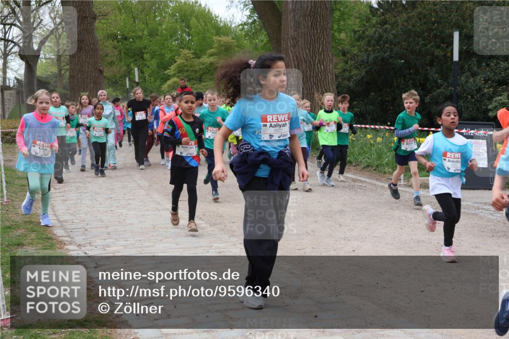 25.04.2026 - Das Zehntel Zöllner http://msf.ph/oto/9596340 25.04.2026 10:45:18 Laufen 6931 meine-sportfotos.de