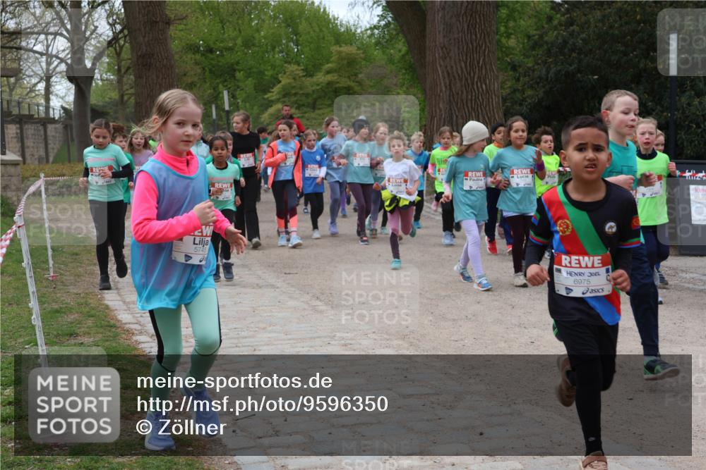 25.04.2026 - Das Zehntel Zöllner http://msf.ph/oto/9596350 25.04.2026 10:45:20 Laufen 5745, 6975 meine-sportfotos.de