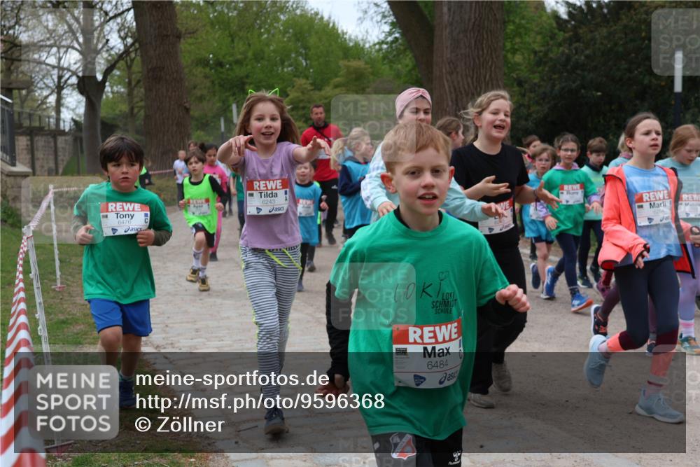 25.04.2026 - Das Zehntel Zöllner http://msf.ph/oto/9596368 25.04.2026 10:45:24 Laufen 6476, 6243, 6484, 6484, 93 meine-sportfotos.de