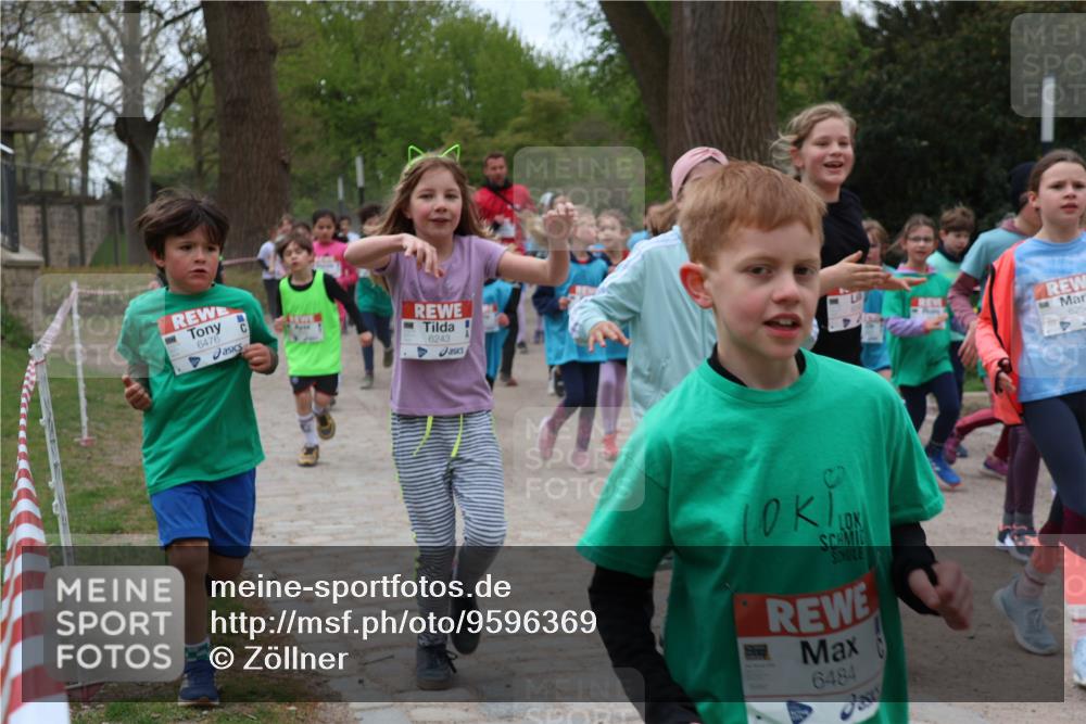 25.04.2026 - Das Zehntel Zöllner http://msf.ph/oto/9596369 25.04.2026 10:45:24 Laufen 6476, 6243, 6484, 625 meine-sportfotos.de