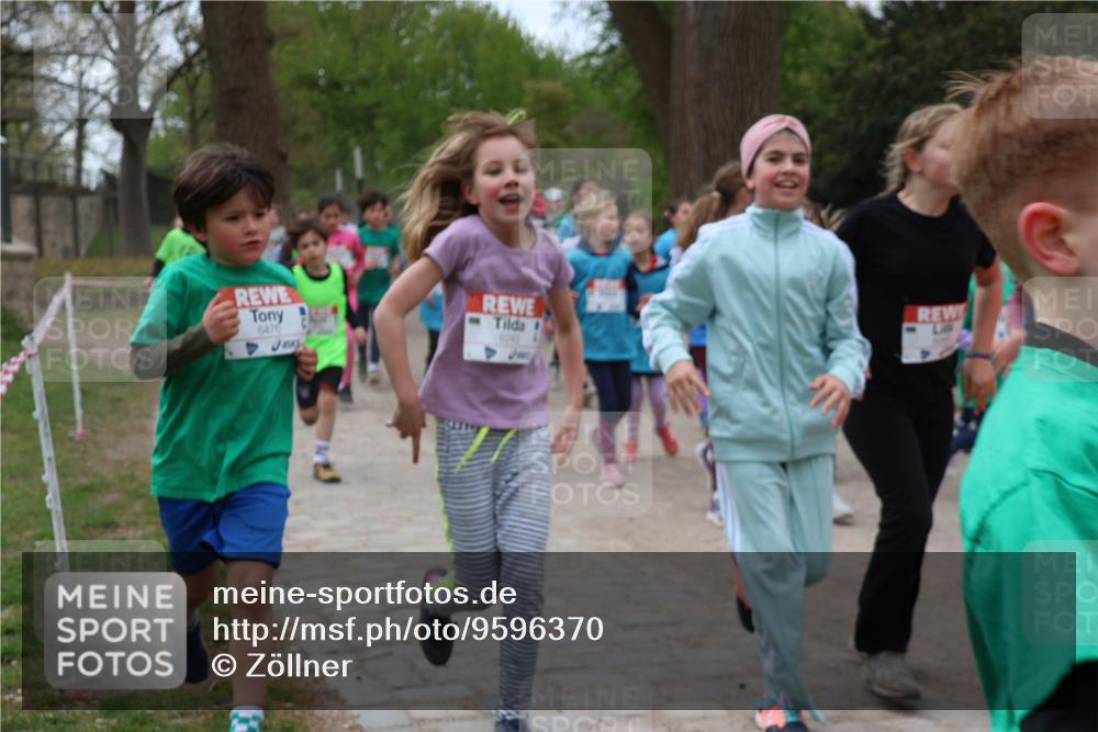 25.04.2026 - Das Zehntel Zöllner http://msf.ph/oto/9596370 25.04.2026 10:45:24 Laufen 6476, 6240 meine-sportfotos.de