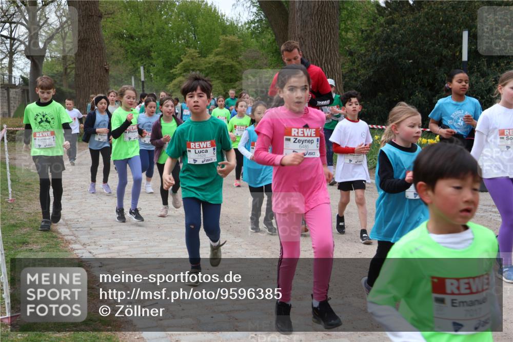 25.04.2026 - Das Zehntel Zöllner http://msf.ph/oto/9596385 25.04.2026 10:45:27 Laufen 7826, 6485, 20, 7017 meine-sportfotos.de