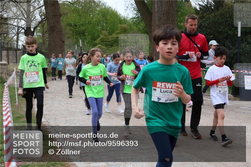 25.04.2026 - Das Zehntel Zöllner http://msf.ph/oto/9596393 25.04.2026 10:45:28 Laufen 7343, 7056, 7046, 7826, 5197 meine-sportfotos.de