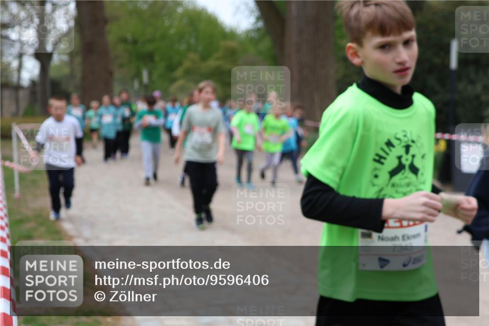 25.04.2026 - Das Zehntel Zöllner http://msf.ph/oto/9596406 25.04.2026 10:45:30 Laufen 7343 meine-sportfotos.de