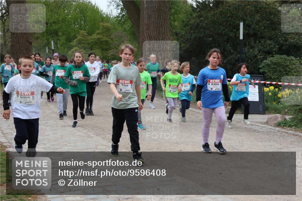 25.04.2026 - Das Zehntel Zöllner http://msf.ph/oto/9596408 25.04.2026 10:45:31 Laufen 5076, 6760, 6312 meine-sportfotos.de