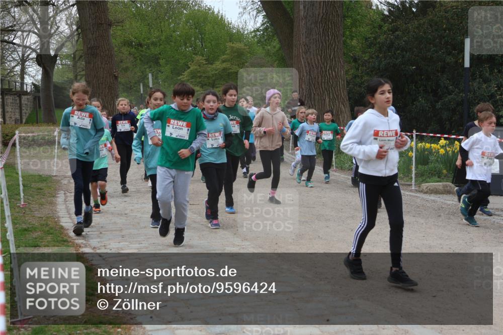 25.04.2026 - Das Zehntel Zöllner http://msf.ph/oto/9596424 25.04.2026 10:45:35 Laufen  meine-sportfotos.de